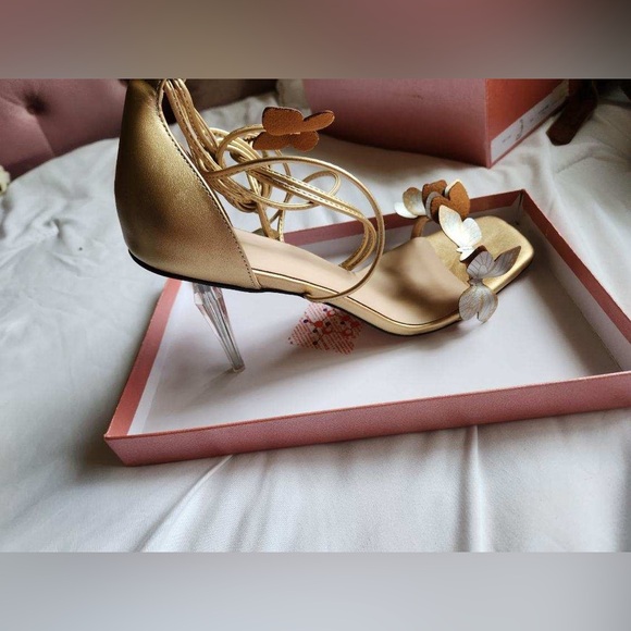 Golden Butterfly Stilettos - Picture 2 of 5